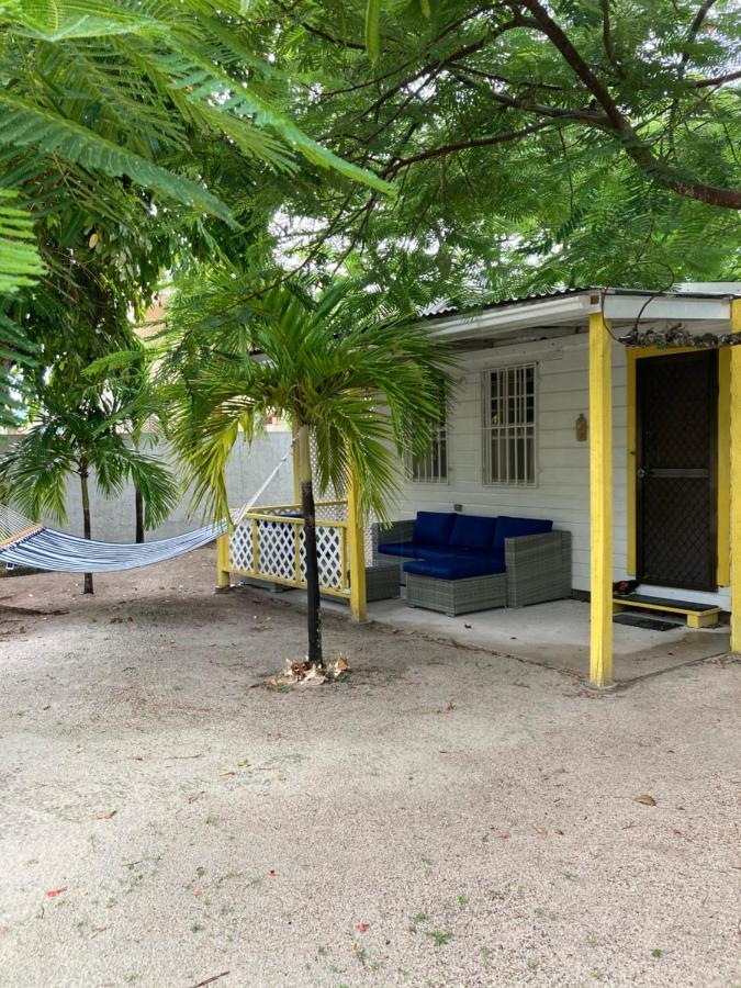 Jaguar Morning Star Hotel Caye Caulker Exterior photo