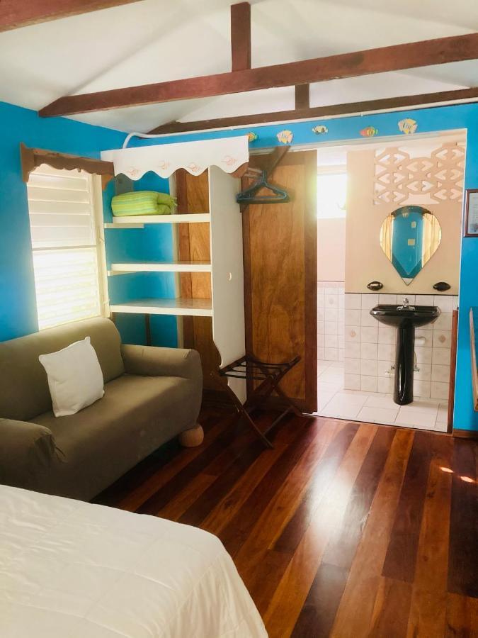 Jaguar Morning Star Hotel Caye Caulker Exterior photo